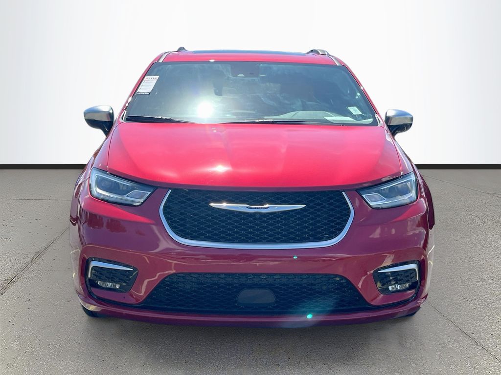 chrysler pacifica phev 2025 2C4RC1N72SR576434 image chrysler pacifica phev 2025 2C4RC1N72SR576434 image